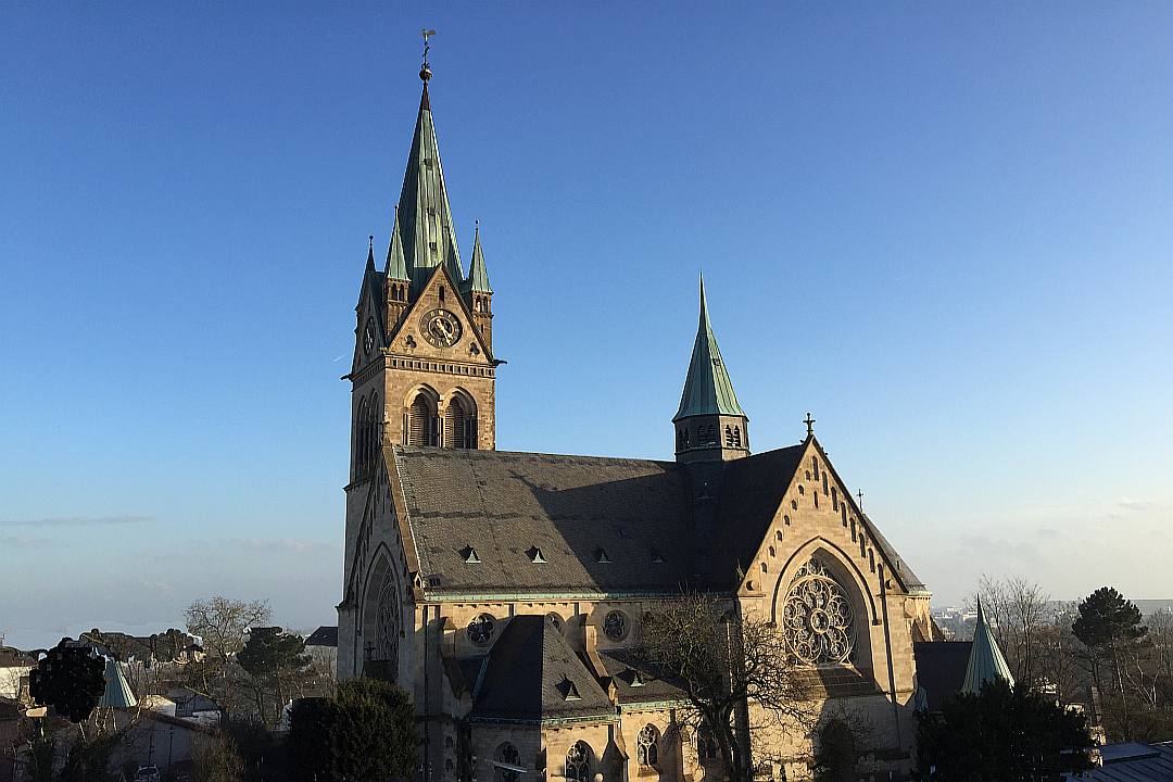 katholisch-badhomburg-friedrichsdorf.de